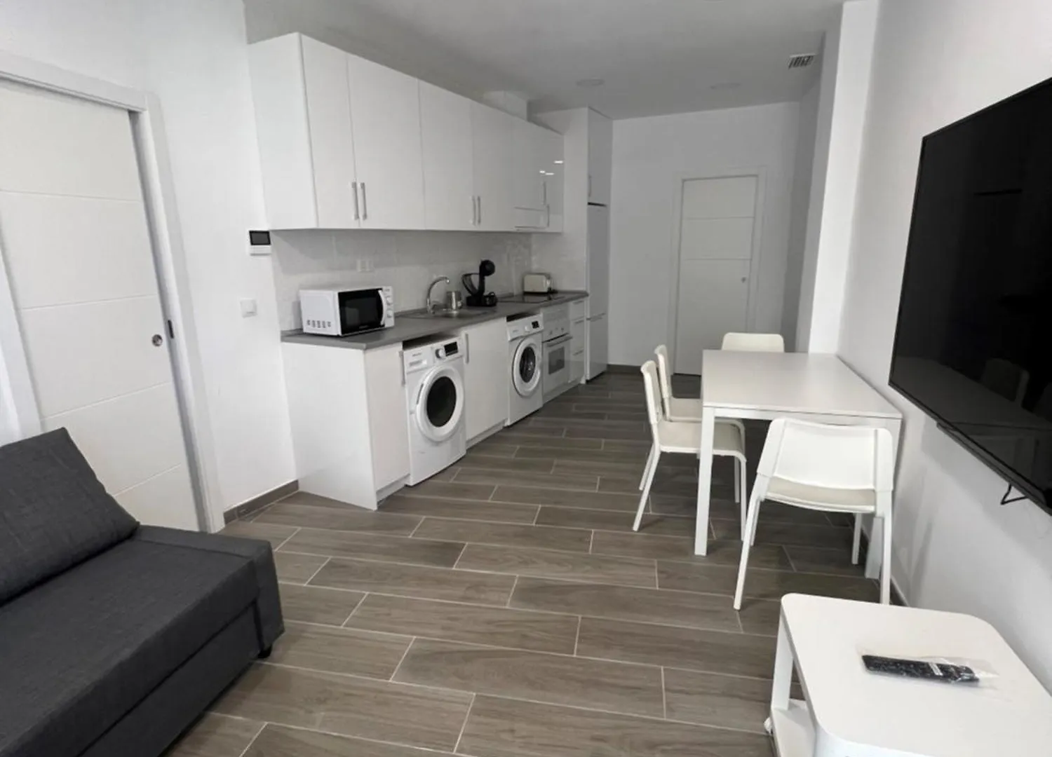 Apartamentos Beachydays Metropolis C Torremolinos 0*,